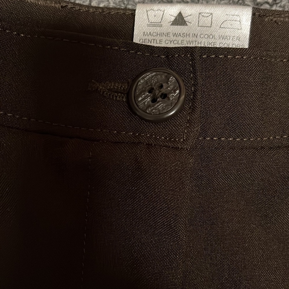 ❤️Haggar Petite Brown Dress Pants - Picture 4 of 8